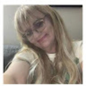 Meet your Posher, Rose